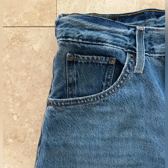 Levi’s Cinch Baggy Jeans Medium Wash - Picture 7 of 7